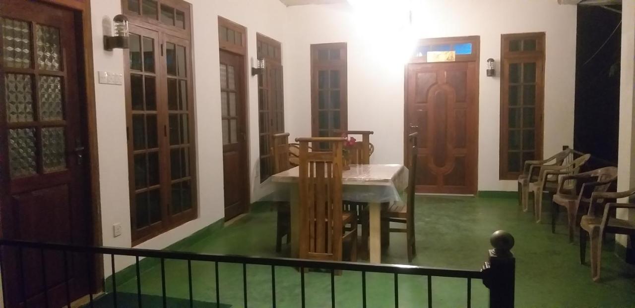 Mature Home 埃拉 外观 照片