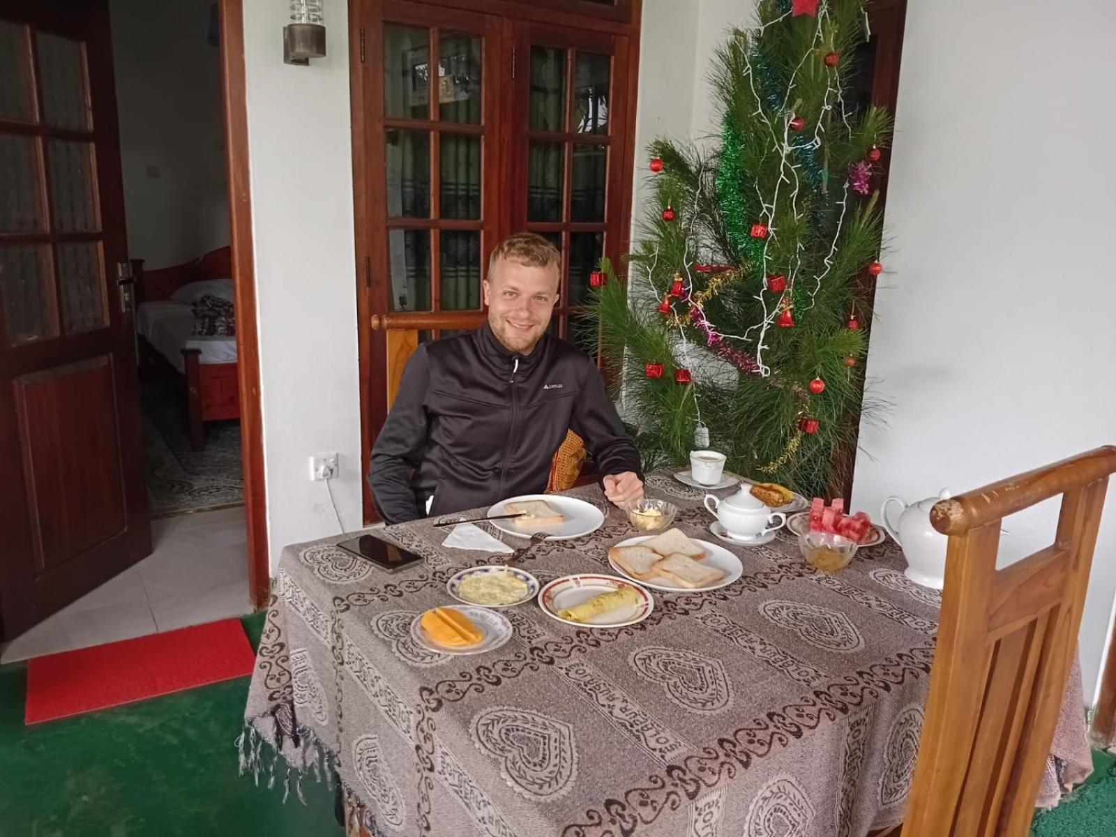 Mature Home 埃拉 外观 照片